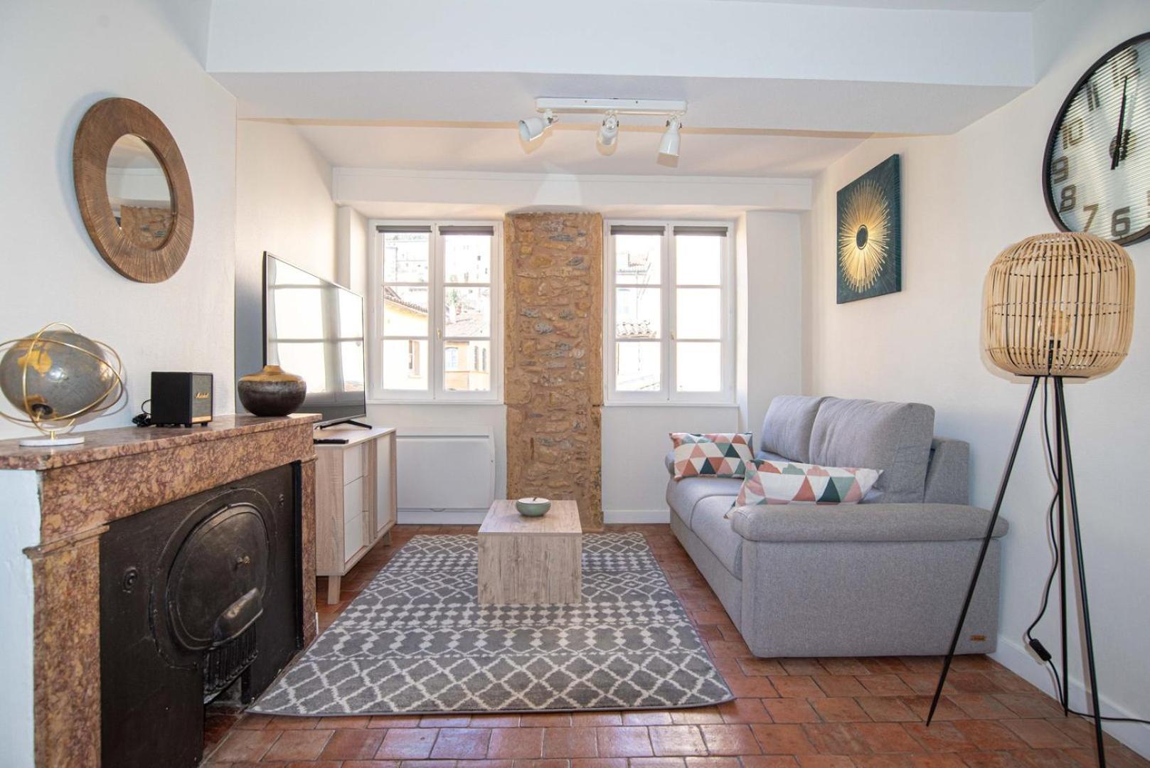 Apartamento Moderne Et Cosy Au Coeur De Saint-Jean Ail Lyon Exterior foto